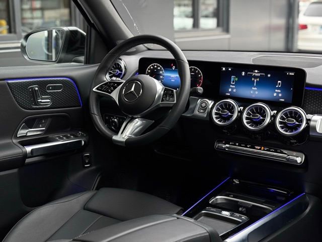 Used 2025 Mercedes-Benz GLB 250 GLB 250 image 57