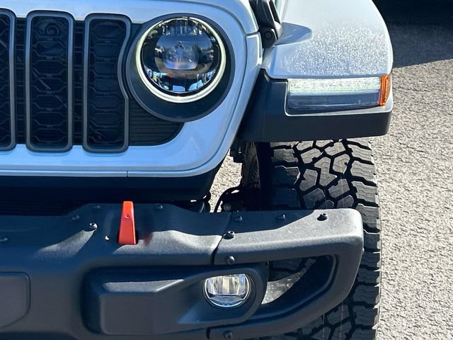 New 2026 Jeep Gladiator Mojave AWD/4WD image 9