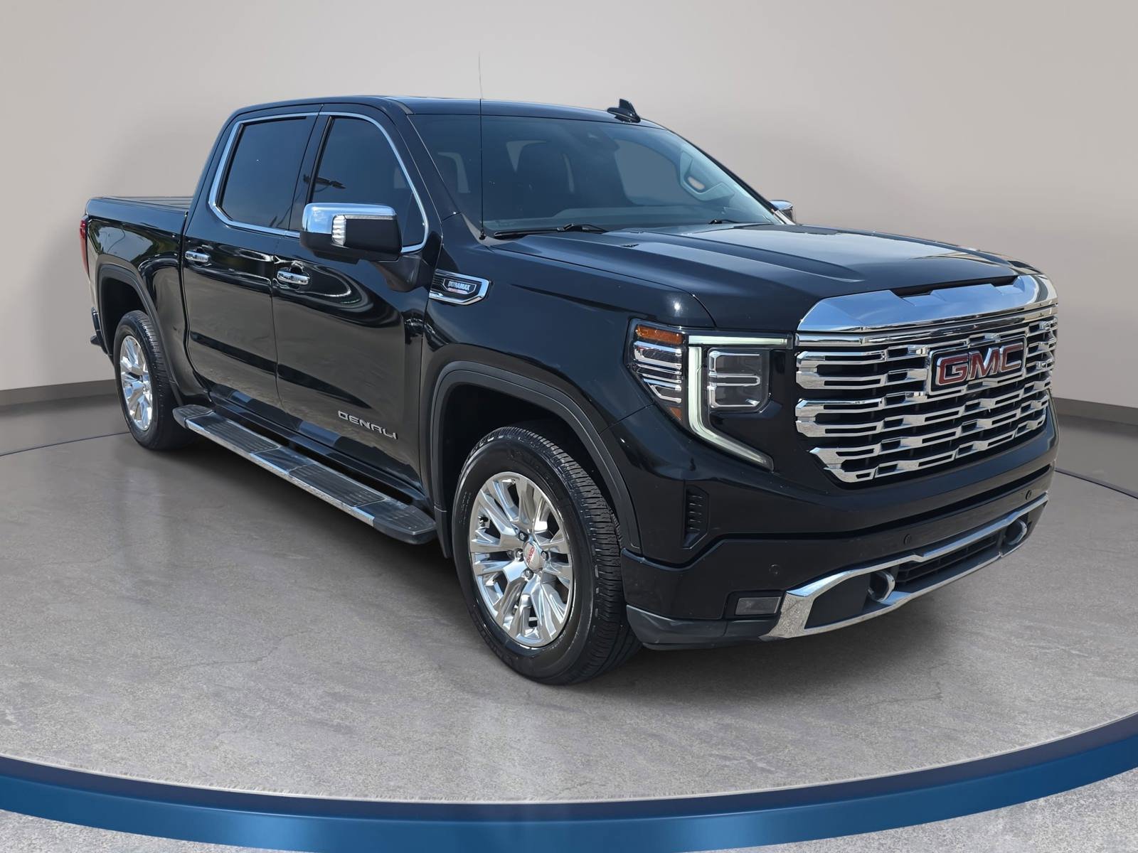 Used 2023 GMC Sierra 1500 Denali w/ Technology Package image 3