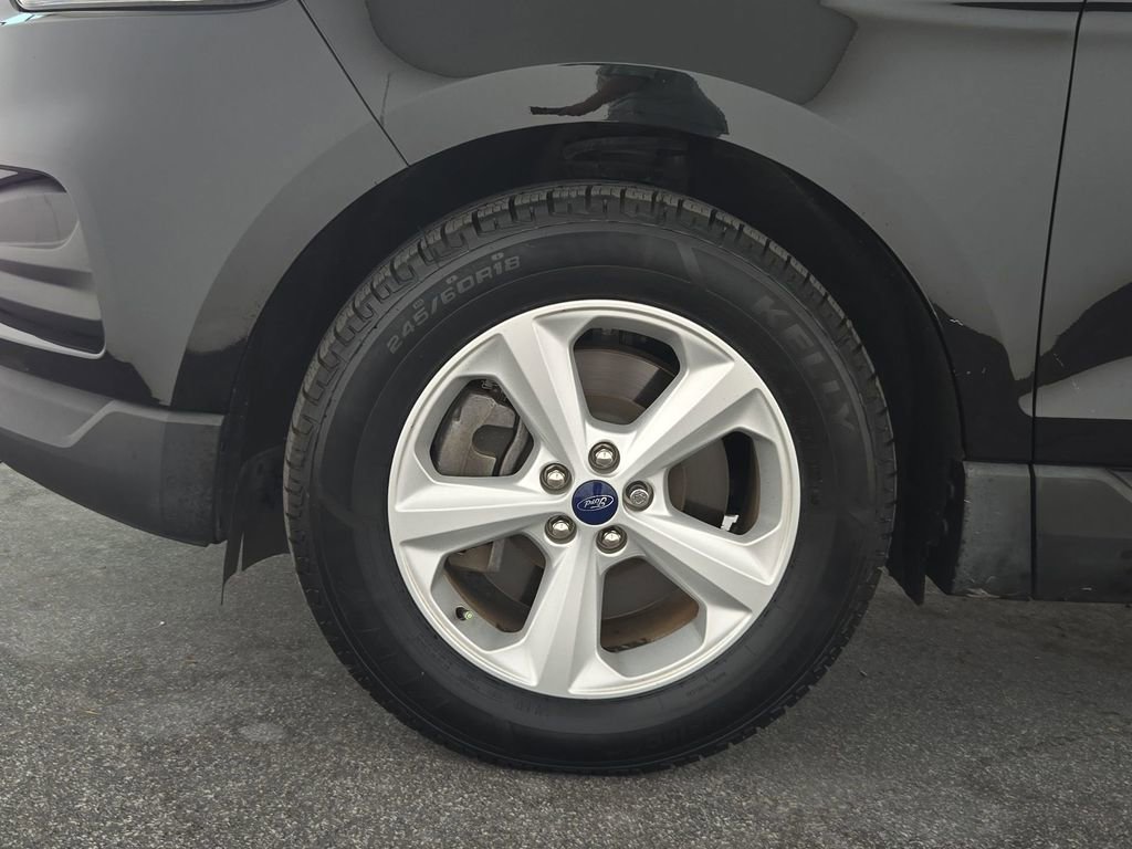 Used 2021 Ford Edge SE FWD image 36