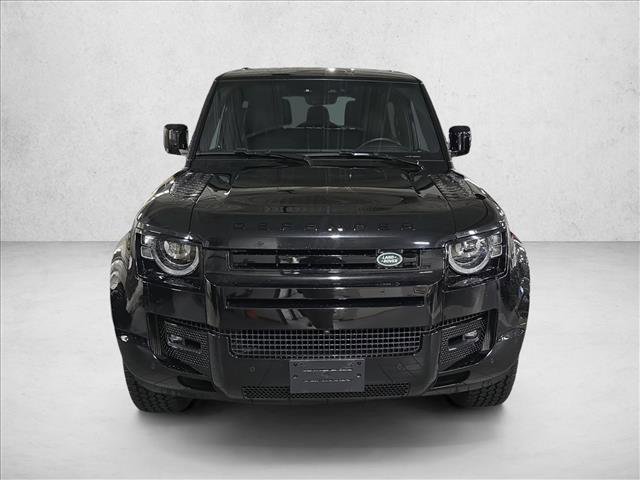 Certified 2024 Land Rover Defender 90 X-Dynamic SE image 2