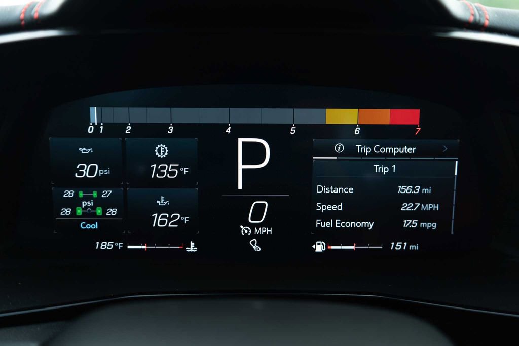 Used 2020 Chevrolet Corvette Stingray Preferred Cpe w/ 2LT Preferred Equipment Group RWD image 30