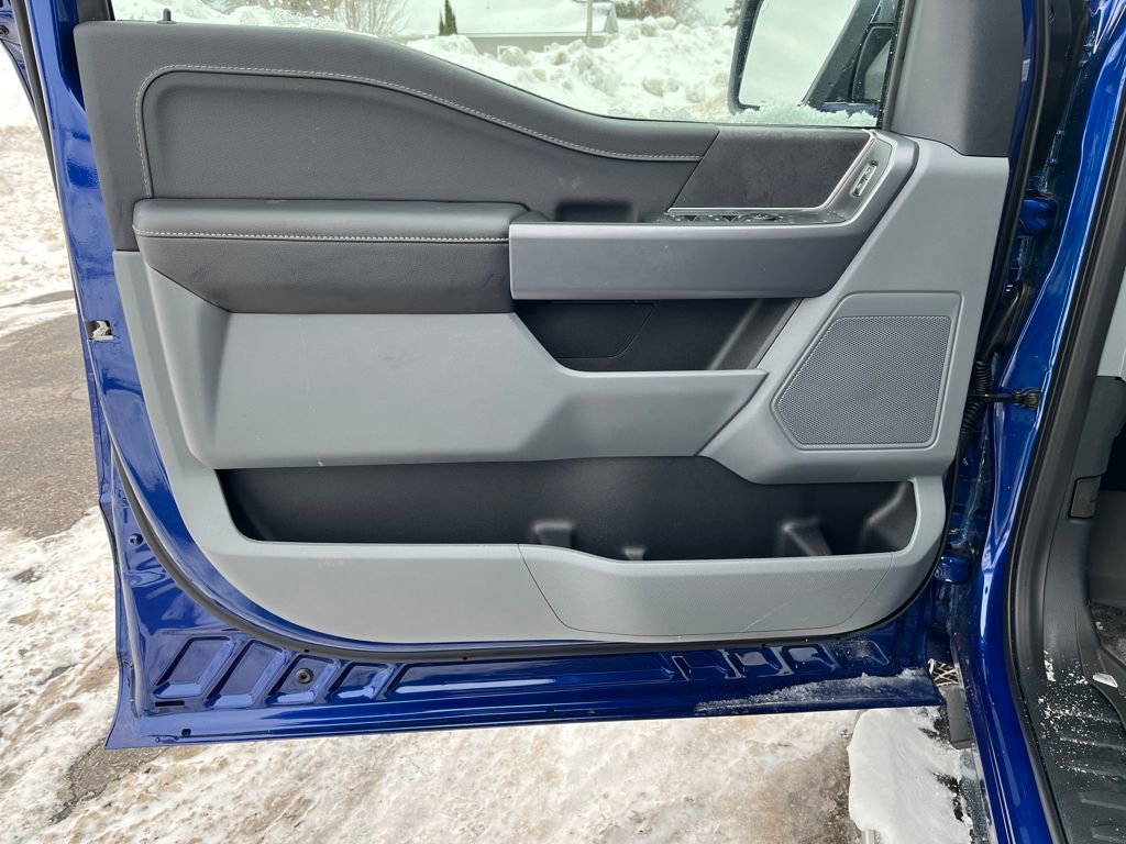 New 2026 Ford F150 XLT w/ Equipment Group 302A MID image 11