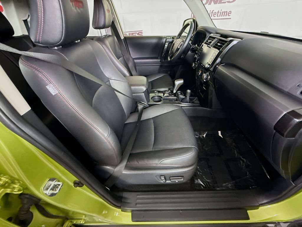 Certified 2023 Toyota 4Runner TRD Off-Road Premium w/ Off Road Premium Plus Package AWD/4WD image 31