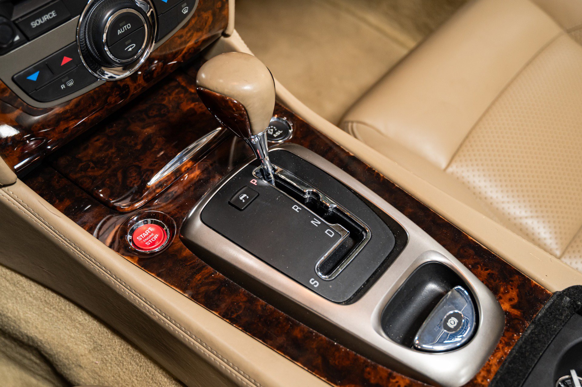 Used 2007 Jaguar XK Convertible image 26