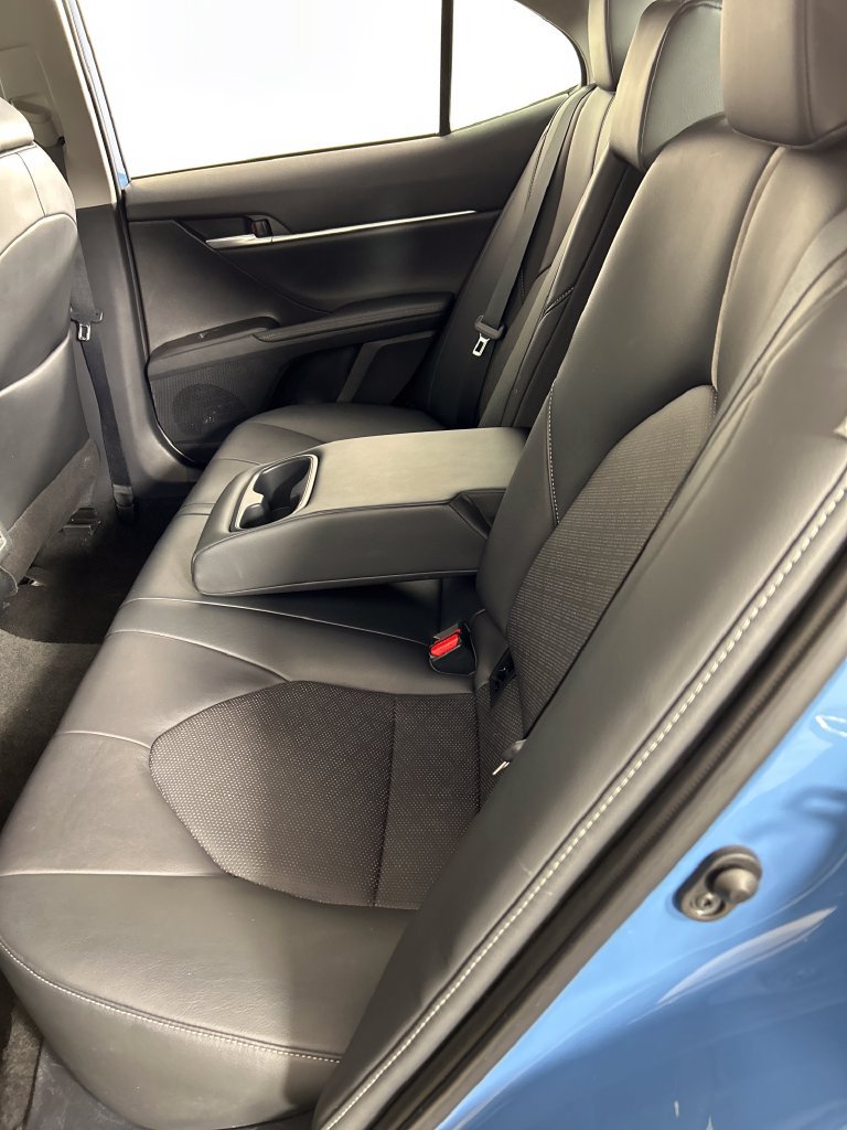 Used 2023 Toyota Camry XSE FWD image 17