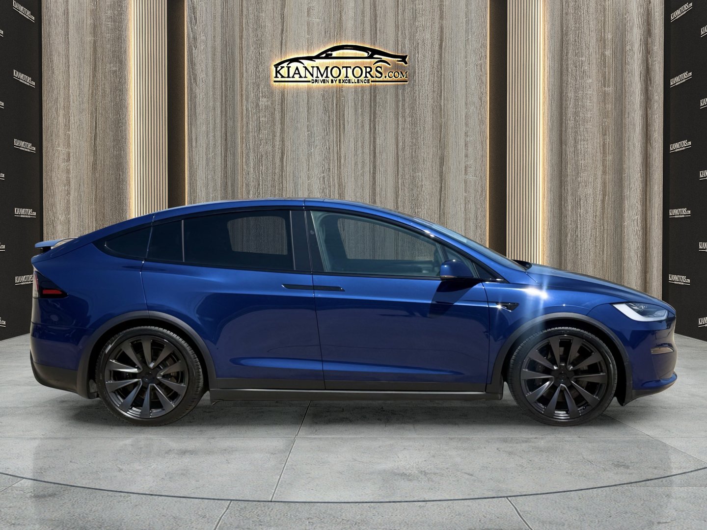Used 2022 Tesla Model X Plaid AWD/4WD image 4