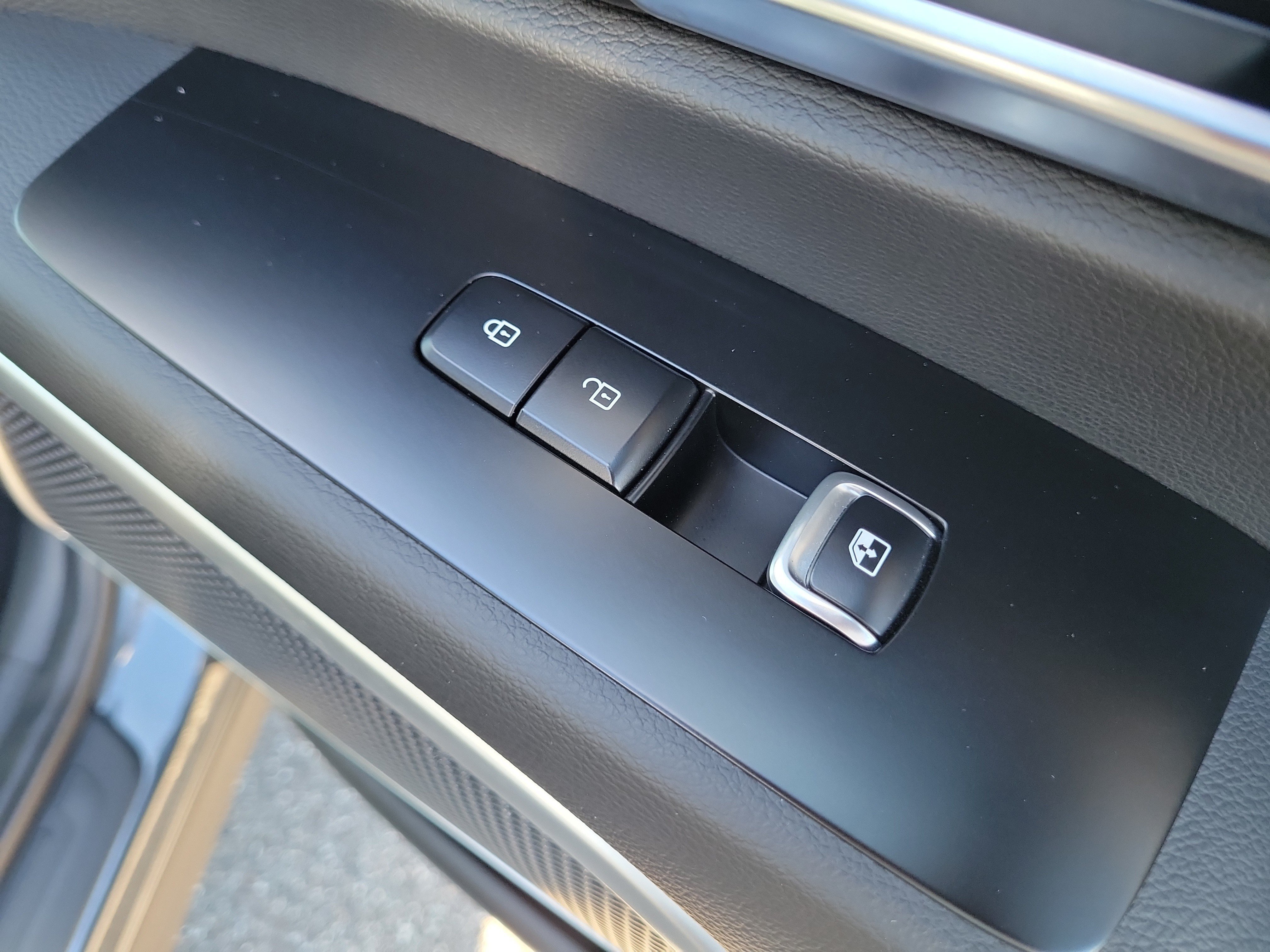 Certified 2022 Kia Telluride EX FWD image 11