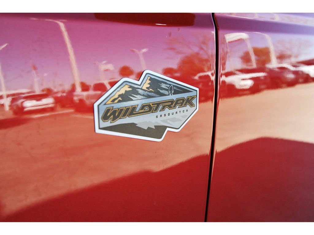 Used 2023 Ford Bronco Wildtrak image 26