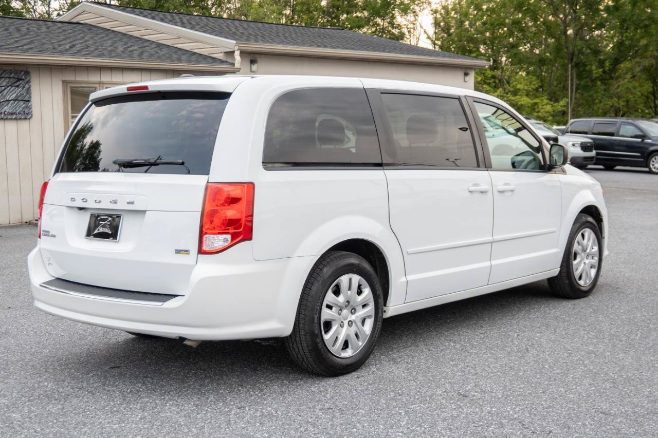 Used 2017 Dodge Grand Caravan SE w/ Power Window Group FWD image 10