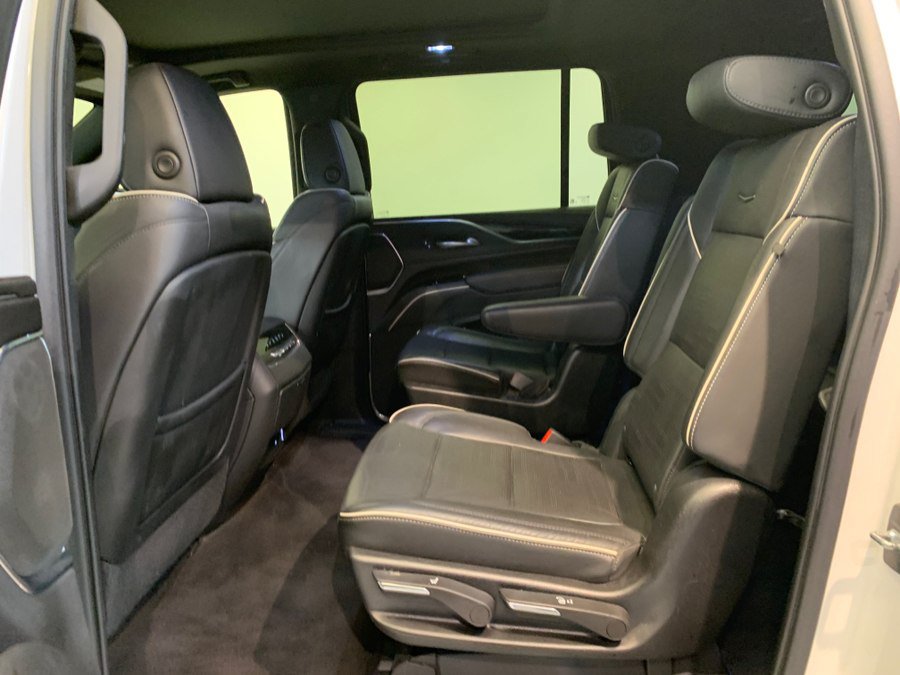 Used 2022 Cadillac Escalade ESV Sport w/ Touring Package AWD/4WD image 63
