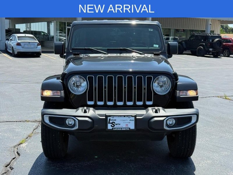 Used 2022 Jeep Wrangler Unlimited Sahara AWD/4WD image 10