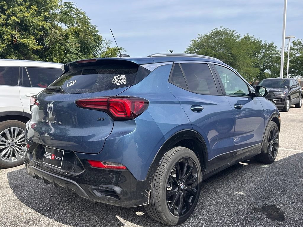 Used 2024 Buick Encore GX Sport Touring w/ Experience Buick Package AWD/4WD image 4