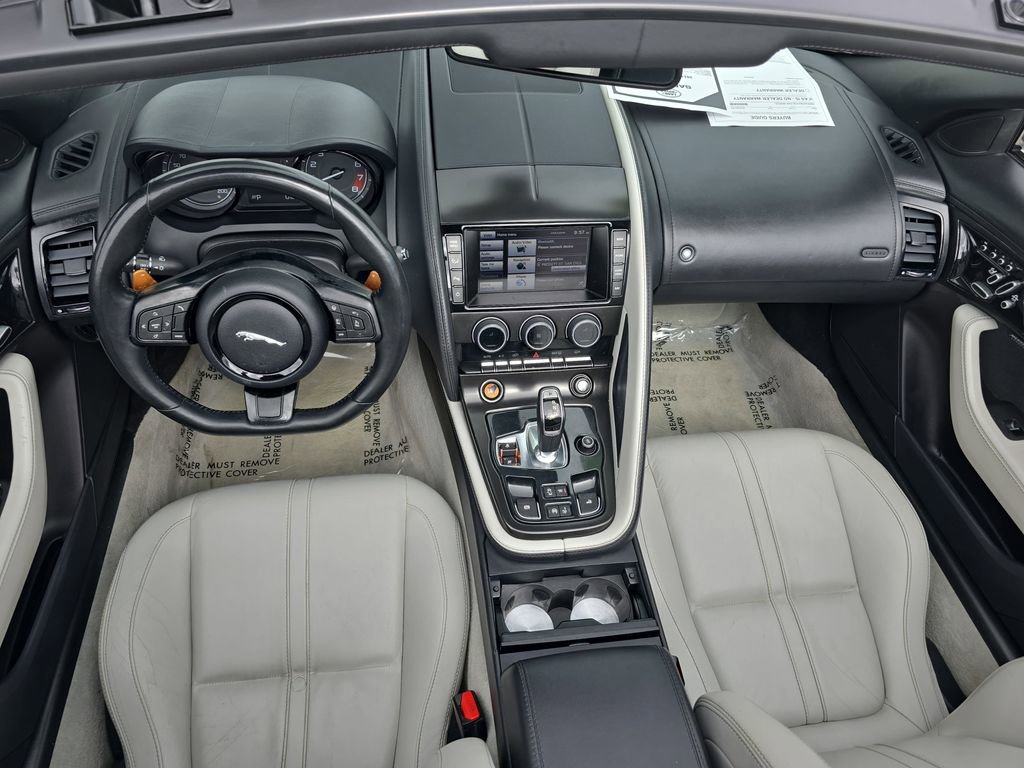 Used 2014 Jaguar F-TYPE S image 10