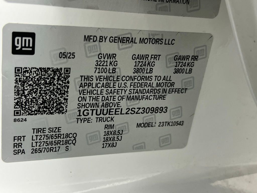 Used 2025 GMC Sierra 1500 AT4 image 36