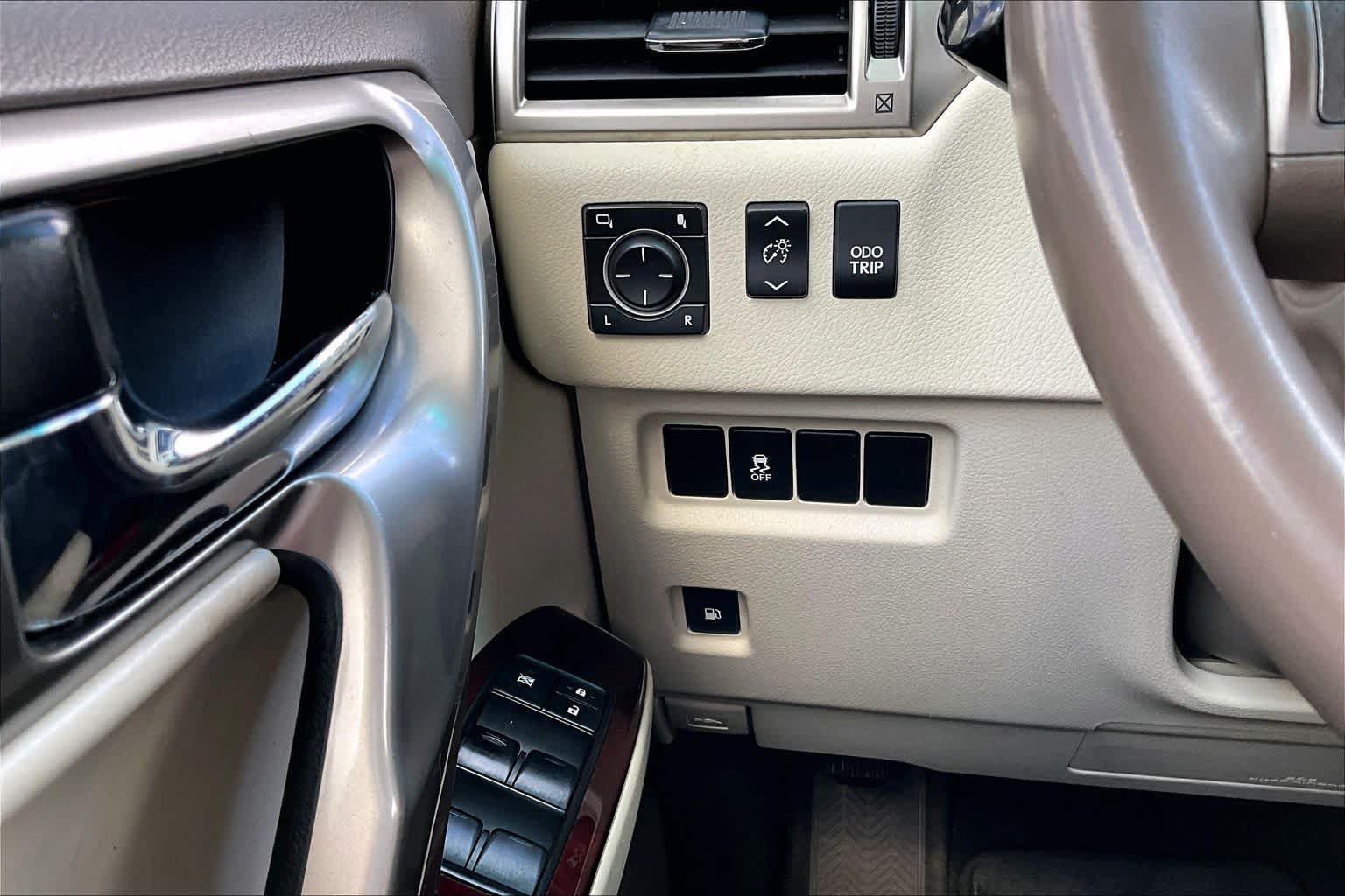 Used 2013 Lexus GX 460 w/ Comfort Plus Pkg AWD/4WD image 33
