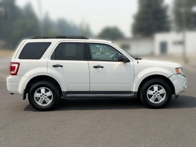 Used 2010 Ford Escape XLT AWD/4WD image 9