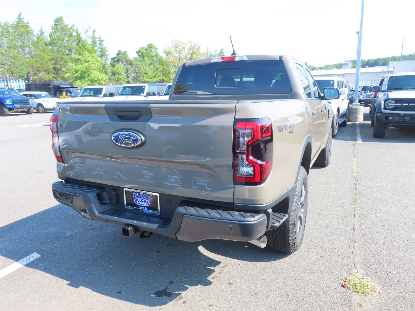 New 2026 Ford Ranger XLT w/ Convenience Package AWD/4WD image 4