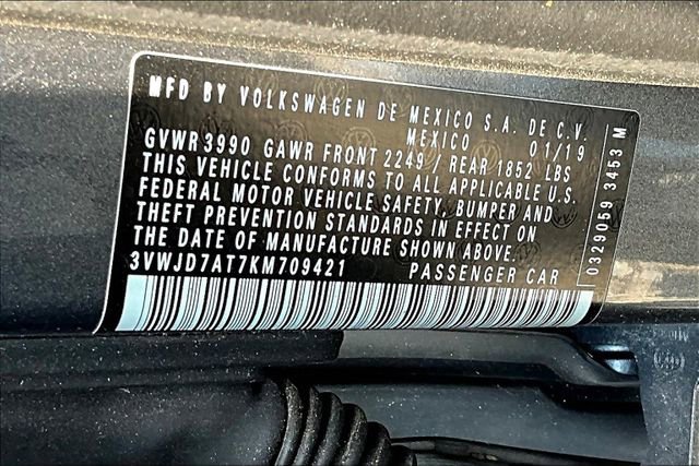 Used 2019 Volkswagen Beetle 2.0T SE image 31