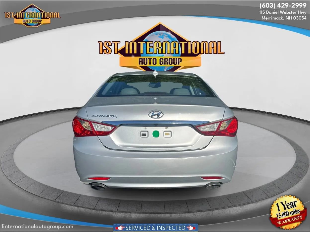 Used 2013 Hyundai Sonata SE w/ Navigation & Sunroof Pkg FWD image 7