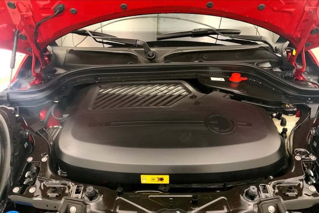 Used 2024 MINI Cooper SE FWD image 9