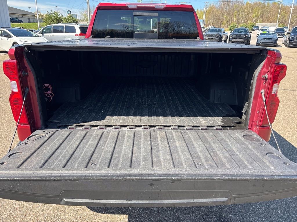Used 2019 Chevrolet Silverado 1500 LT w/ All-Star Edition AWD/4WD image 17