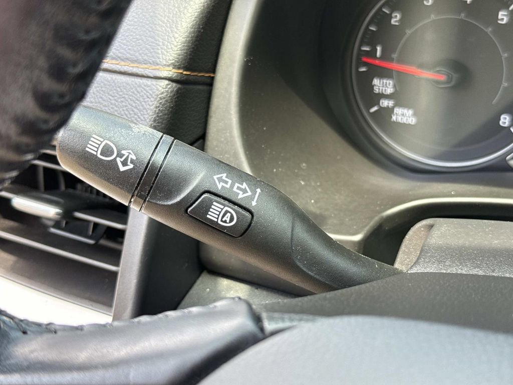 Used 2021 GMC Terrain SLE w/ Driver Convenience Package FWD image 41