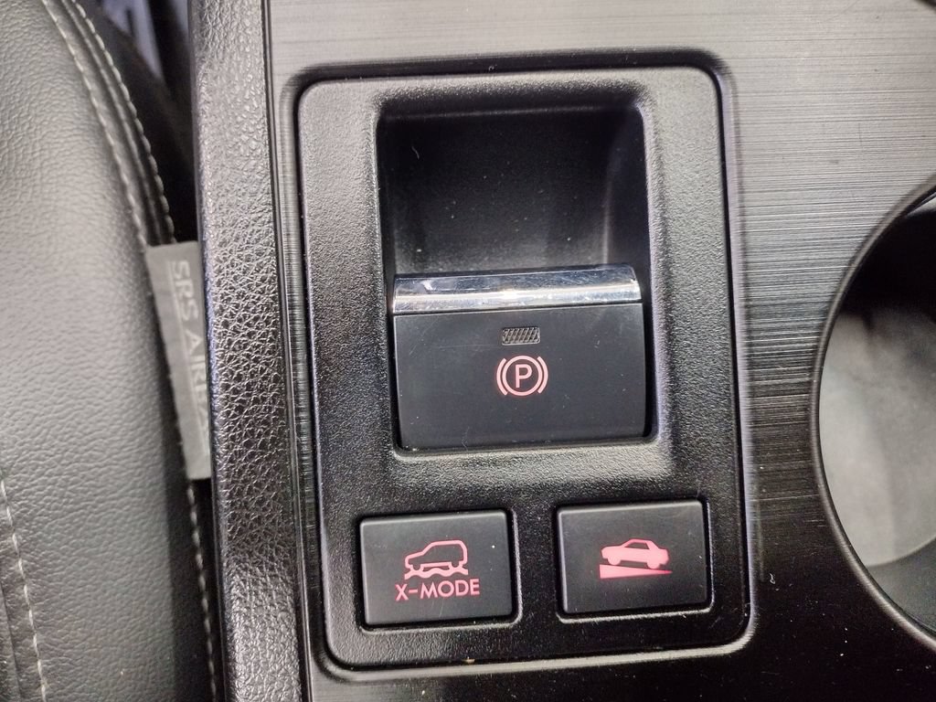 Used 2015 Subaru Outback 2.5i Limited AWD/4WD image 30