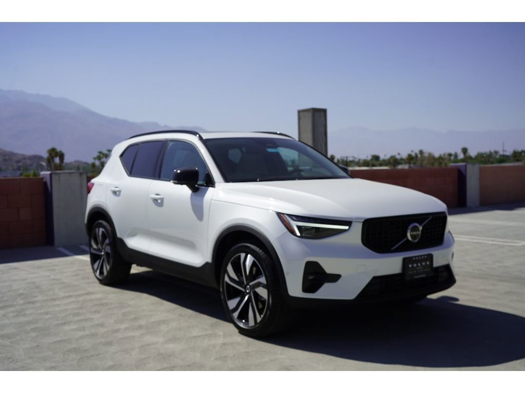 New 2026 Volvo XC40 B5 Plus w/ Protection Package