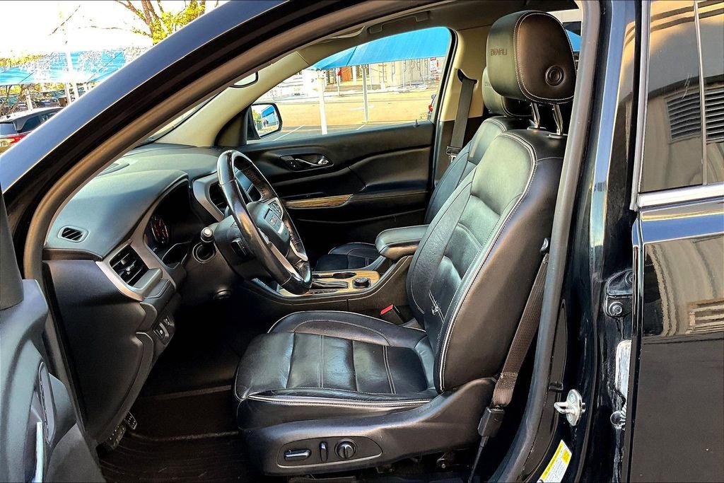 Used 2017 GMC Acadia Denali w/ Technology Package image 24