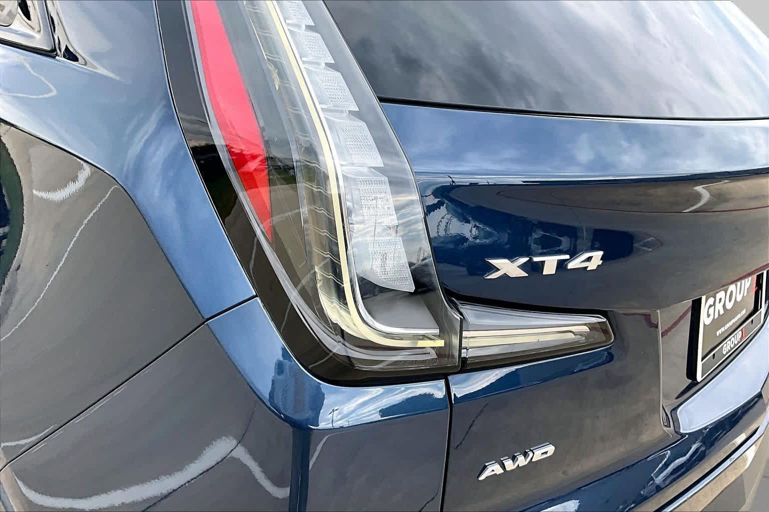 Used 2019 Cadillac XT4 Sport w/ Cold Weather Package AWD/4WD image 27