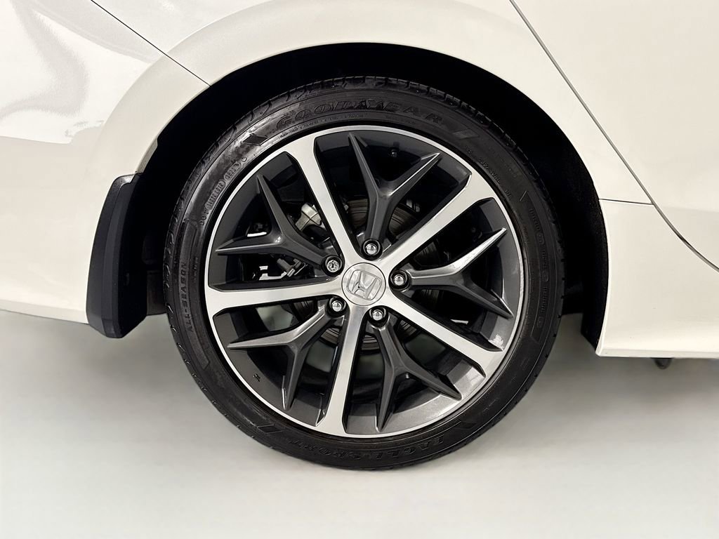 Used 2024 Honda Civic Touring image 33