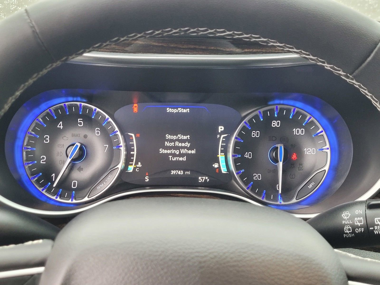 Used 2024 Chrysler Pacifica Limited image 26