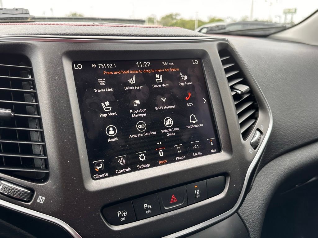 Used 2019 Jeep Cherokee Trailhawk AWD/4WD image 28