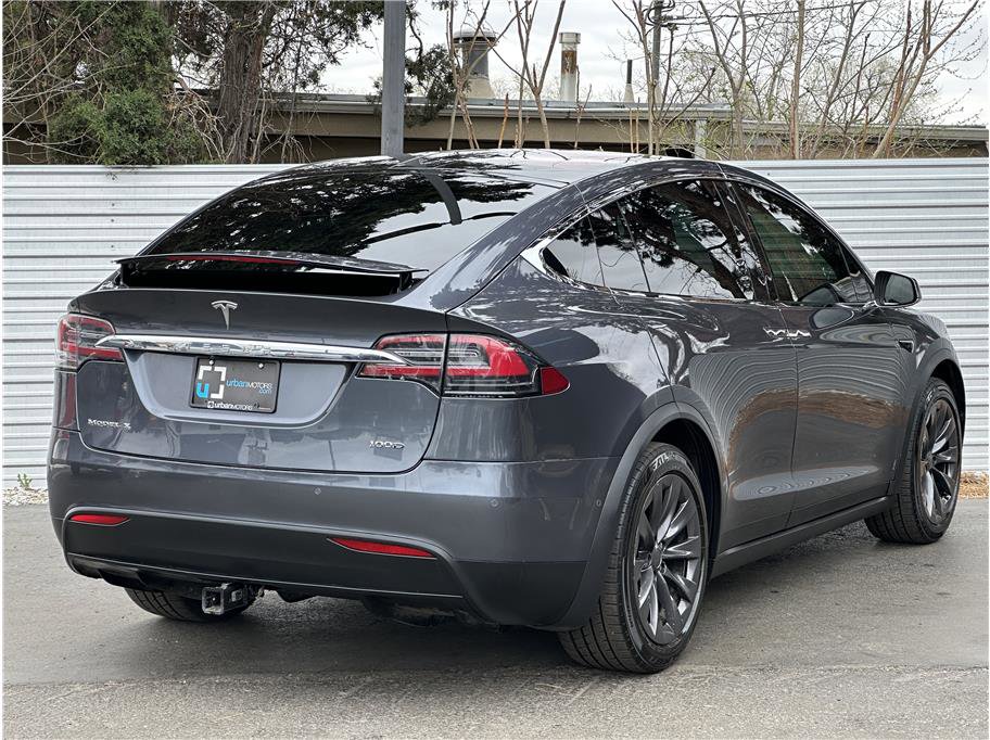 Used 2018 Tesla Model X 100D image 10