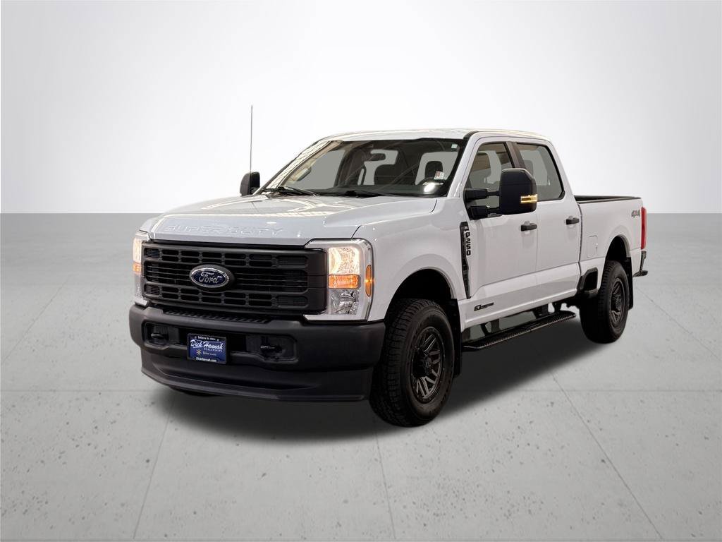 Used 2024 Ford F250 XL AWD/4WD image 2