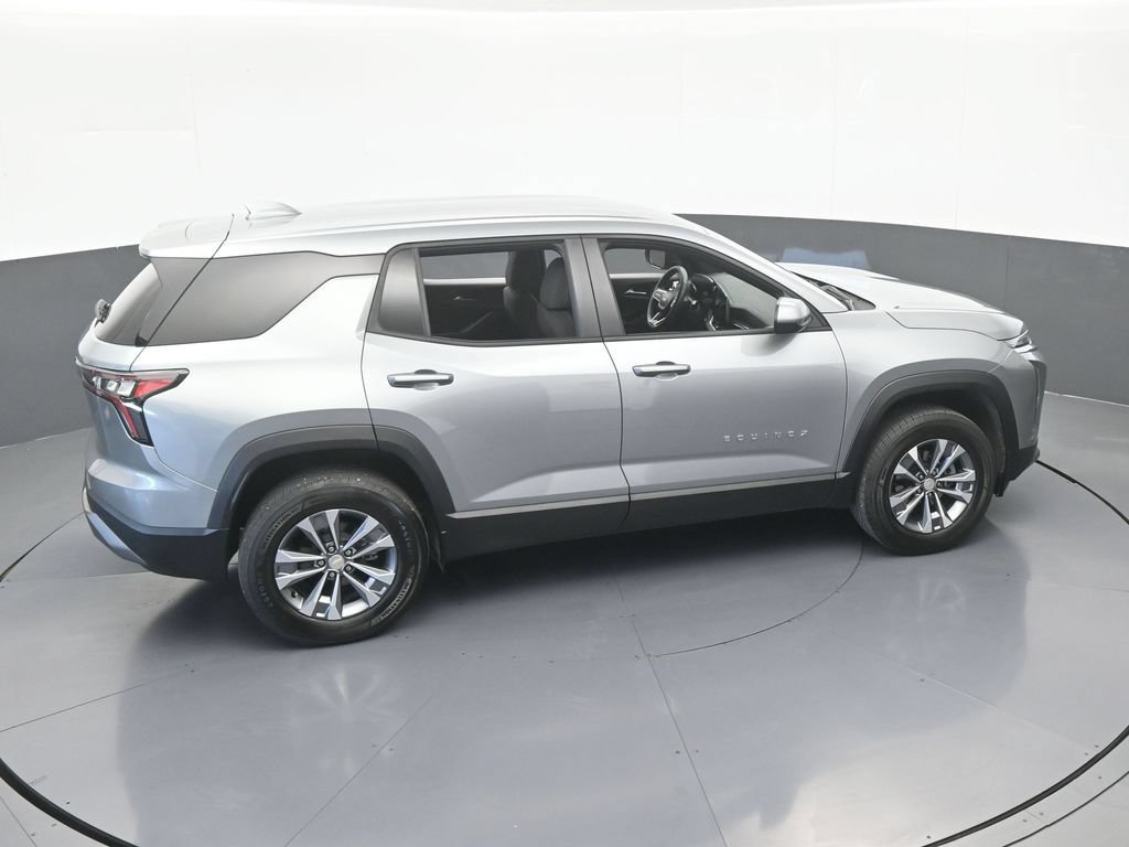 Used 2026 Chevrolet Equinox LT FWD image 48