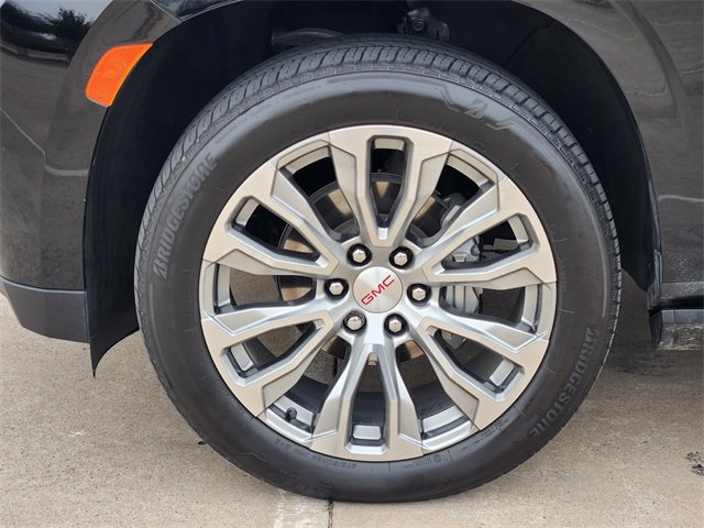 Used 2023 GMC Yukon Denali w/ LPO, Floor Liner Package image 10