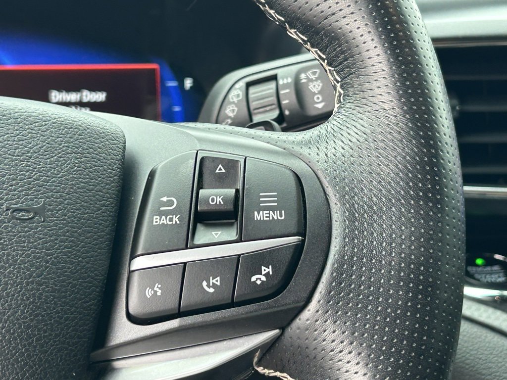 Used 2020 Ford Explorer ST image 28