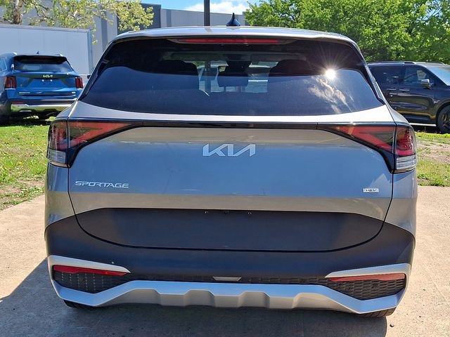 Used 2023 Kia Sportage LX AWD/4WD image 5