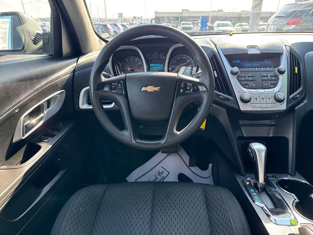 Used 2014 Chevrolet Equinox LS image 17