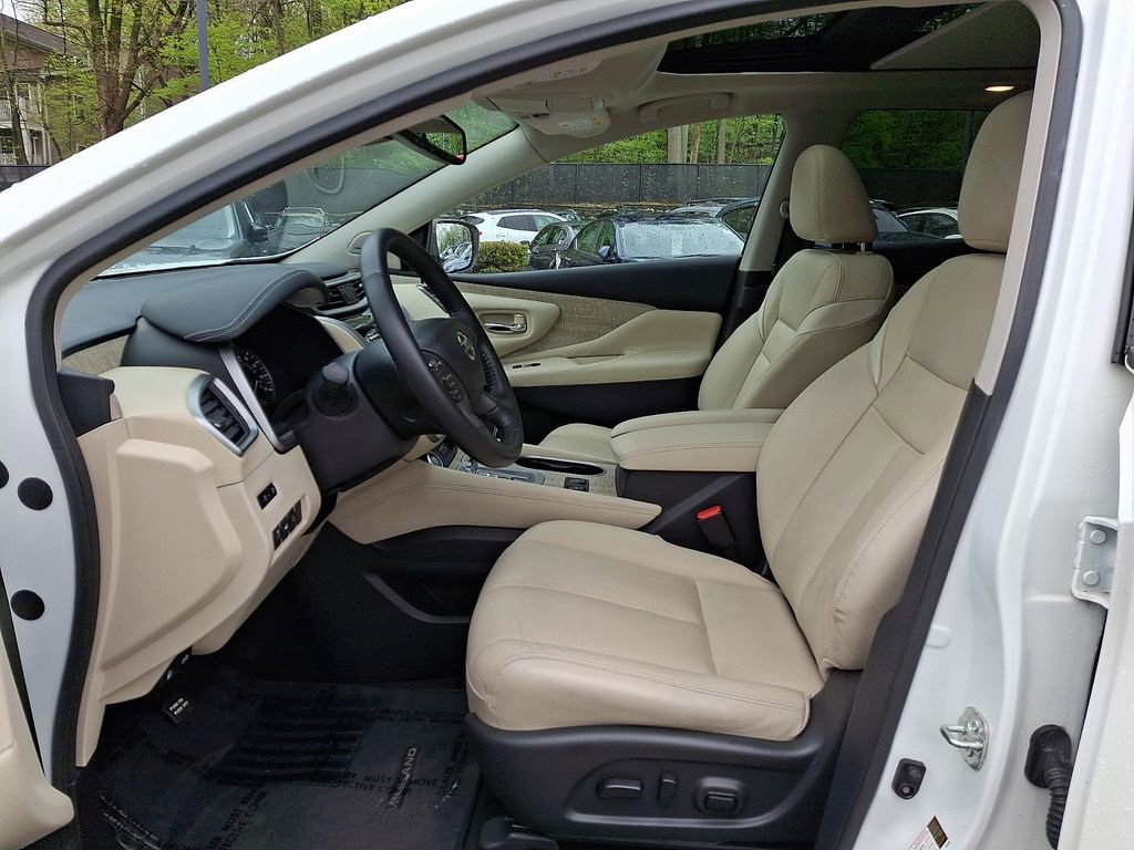 Used 2020 Nissan Murano SL w/ Moonroof Package AWD/4WD image 14
