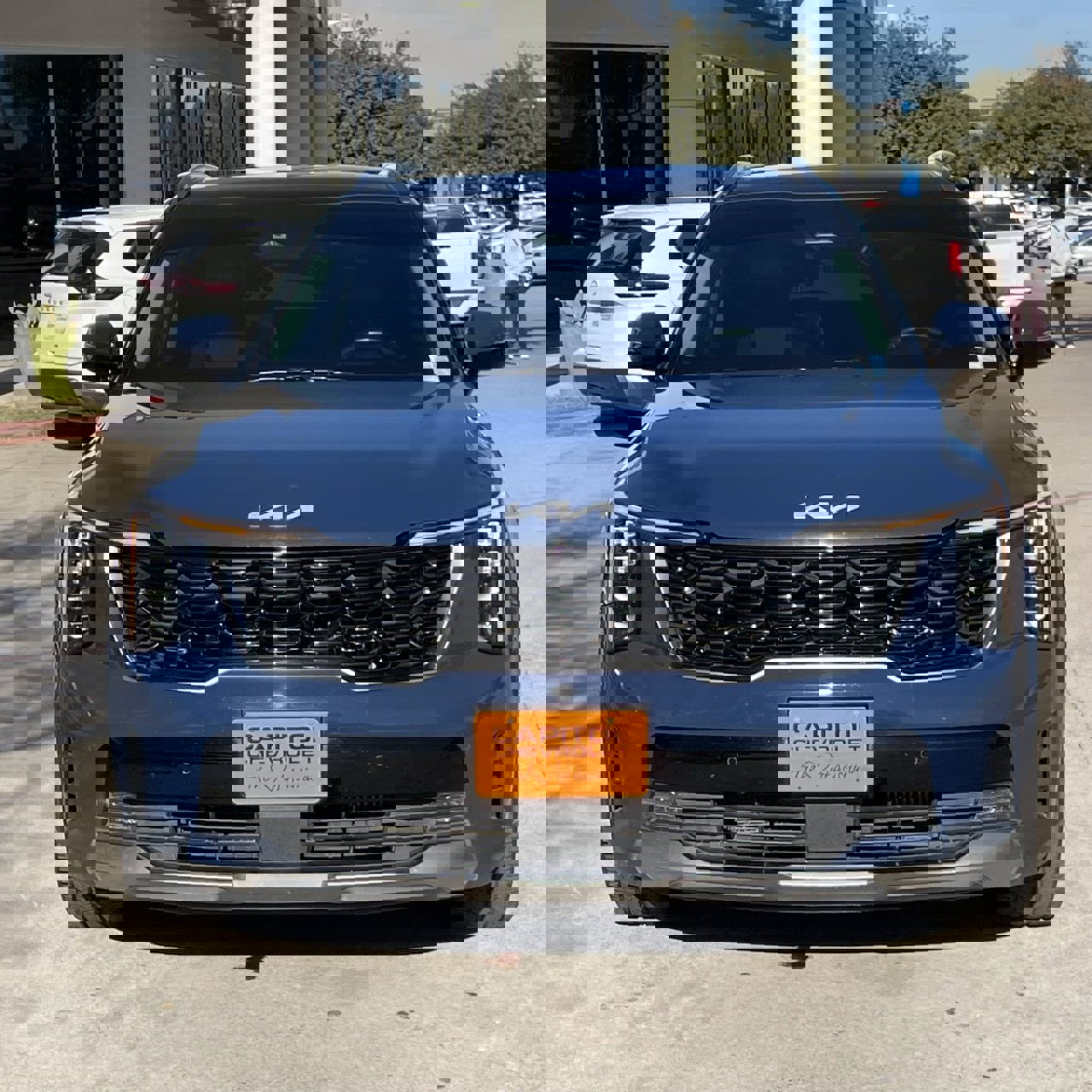 Used 2024 Kia Sorento EX w/ Panoramic Sunroof Package image 6