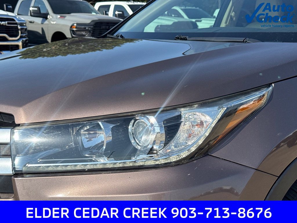 Used 2017 Toyota Highlander Limited FWD image 11