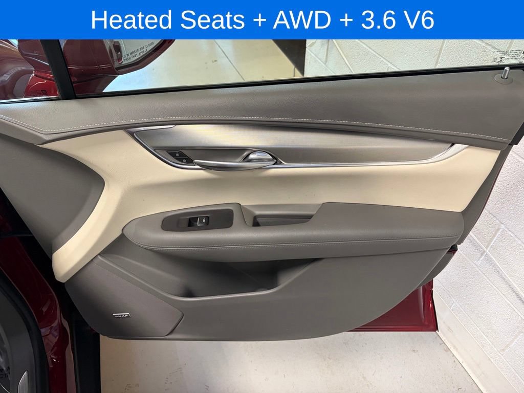 Used 2020 Cadillac XT5 Premium Luxury AWD/4WD image 19
