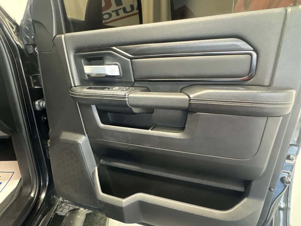 Used 2024 RAM 2500 Rebel AWD/4WD image 29