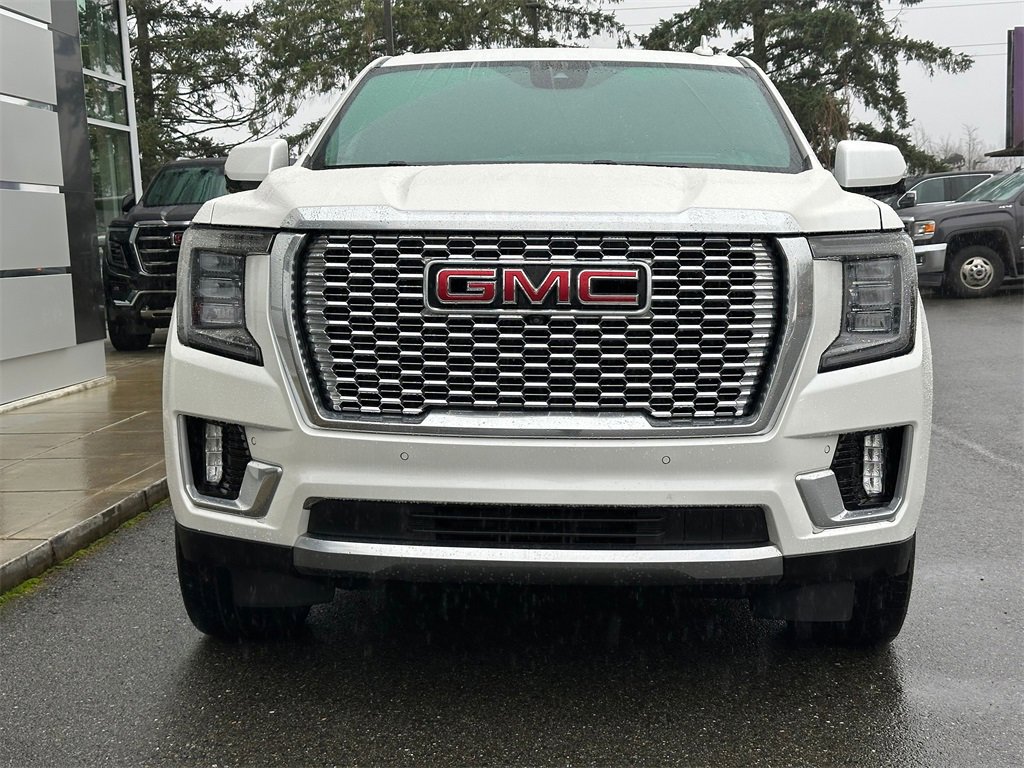 Used 2024 GMC Yukon XL Denali w/ Denali Reserve Package image 42