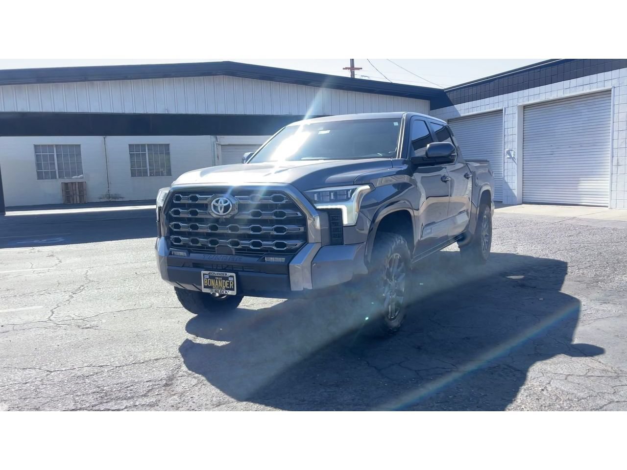 Used 2024 Toyota Tundra Platinum AWD/4WD image 6