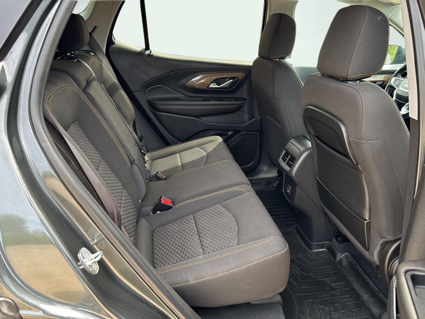 Used 2021 GMC Terrain SLE w/ Driver Convenience Package AWD/4WD image 22