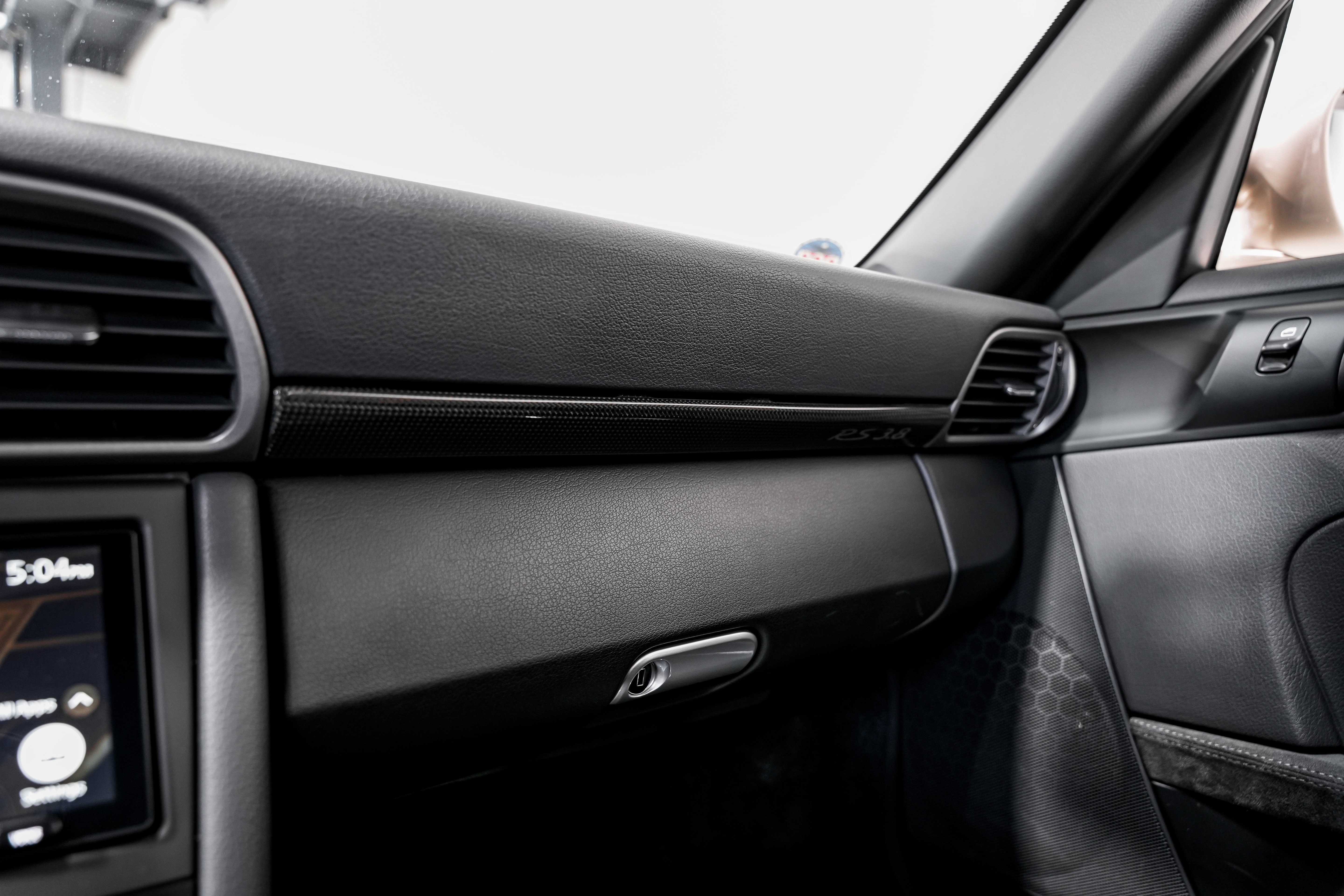 Used 2010 Porsche 911 GT3 RS image 17